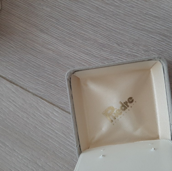 Earrings - Picture 2 of 2